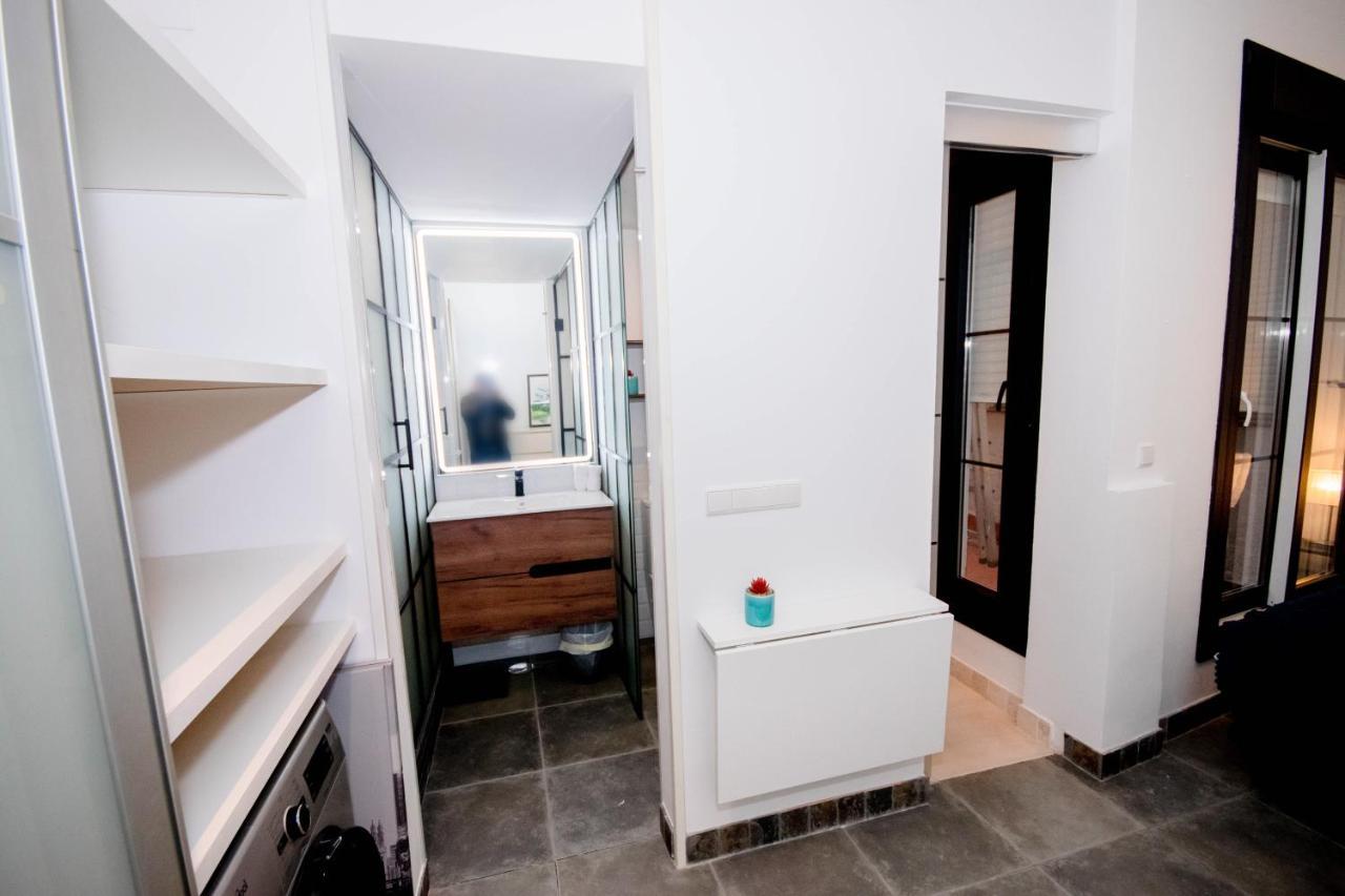 For You Rentals Apartamento Temporal Con Encanto En Malasana Min24 Мадрид Екстериор снимка
