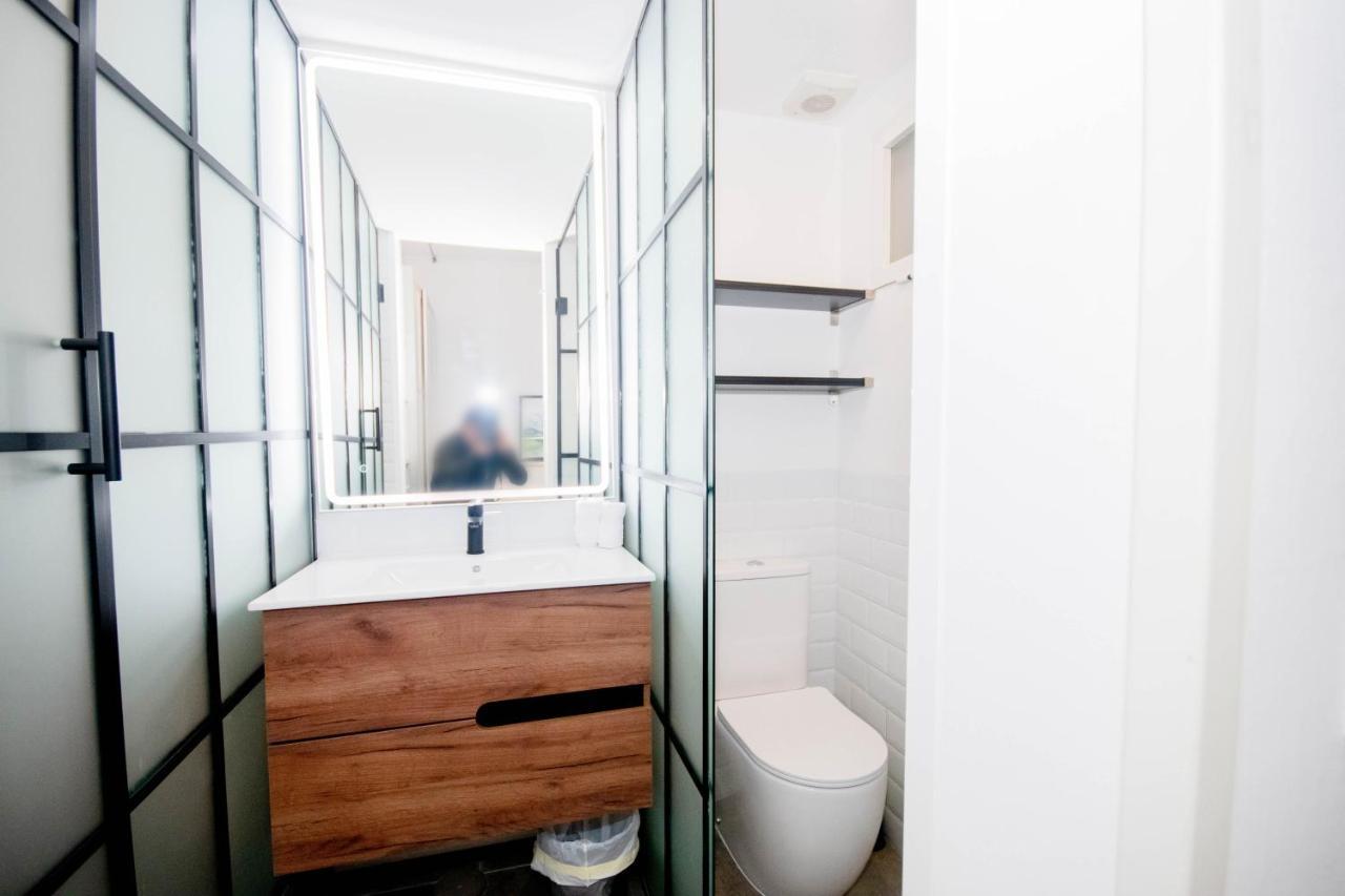 For You Rentals Apartamento Temporal Con Encanto En Malasana Min24 Мадрид Екстериор снимка